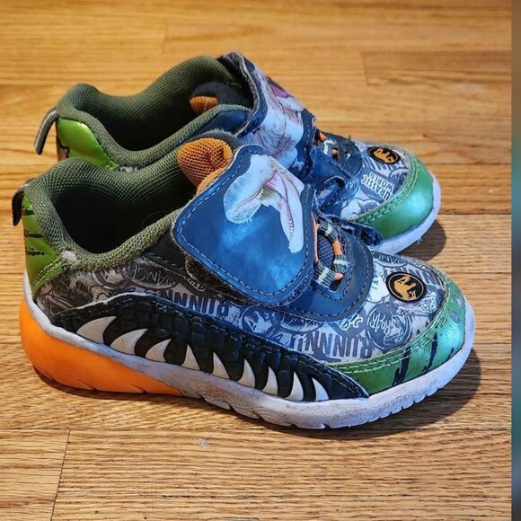 Dinosaur Light Up Shoes Size 8 Toddler Universal Studios Boys' Jurassic World - Picture 2 of 2
